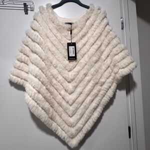 Chic Cream Faux Fur Poncho